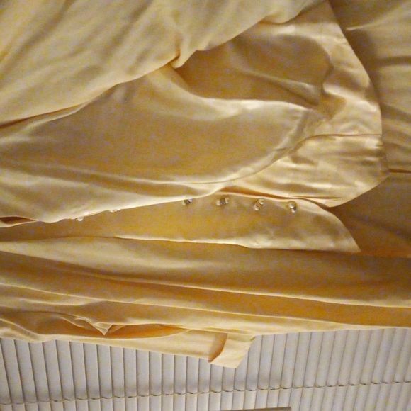 Perceptions lady's dress suit in yellow size 16 - Picture 3 of 4